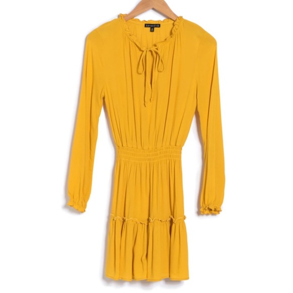 Kenedik Keyhole Long Sleeve Smocked Mustard Dress NWT - Picture 2 of 6